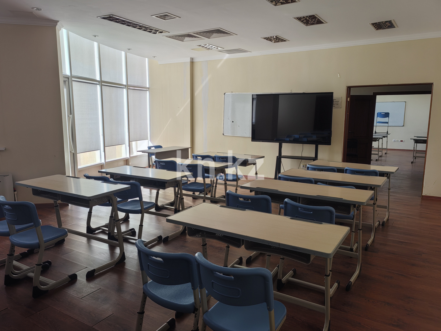 Аренда , пр. Султана Бейбарыса, дом  500 в Атырау - фото 8