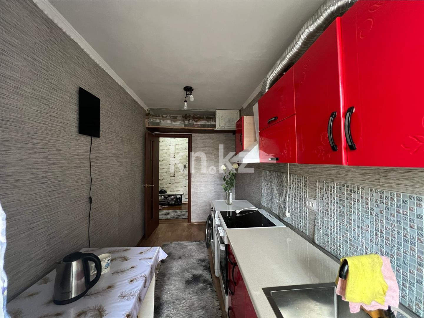Продажа 1-комнатной квартиры, 38 м², пр. Бухар-жырау в Караганде - фото 5