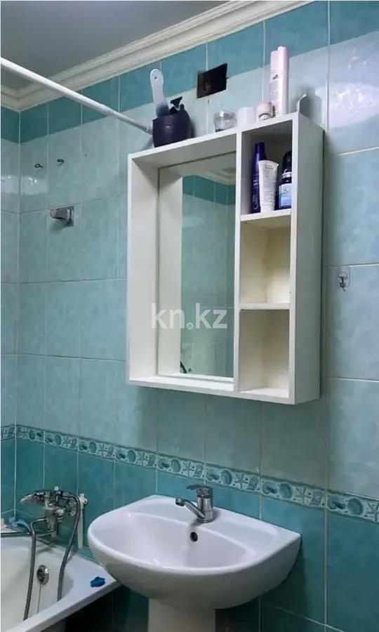 Продажа 2-комнатной квартиры, 42 м², 21-й мкр., дом  30 в Караганде - фото 4