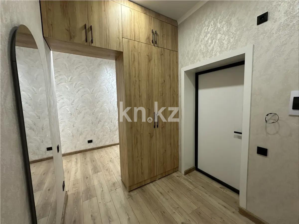 Продажа 2-комнатной квартиры, 38 м², ул. Муканова, дом  81 в Караганде - фото 5