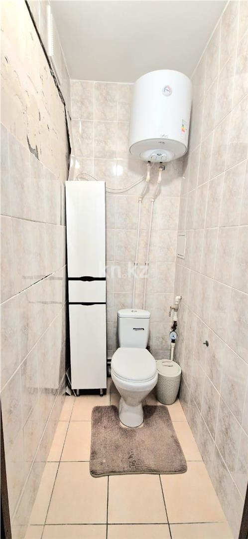 Продажа 1-комнатной квартиры, 45 м², пр. Шахтеров в Караганде - фото 7