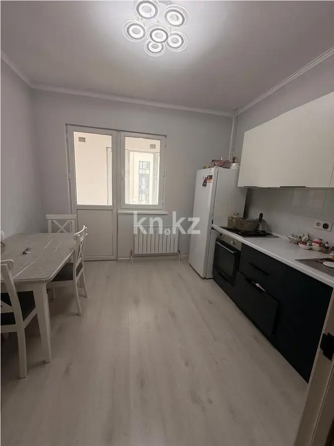 Продажа 1-комнатной квартиры, 39 м², ул. Северное Кольцо, дом  92/3 в Алматы - фото 2