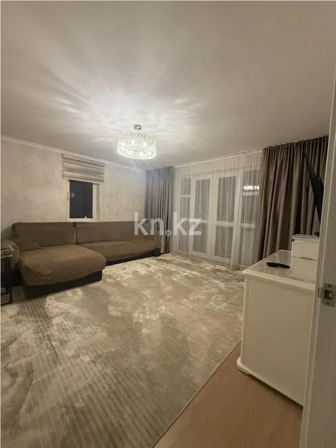 Продажа 2-комнатной квартиры, 65 м², мкр-н Аккент, дом  55 в Алматы