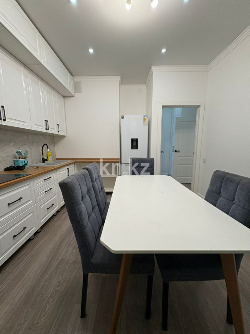 Продажа 2-комнатной квартиры, 70 м² в Алматы - фото 3
