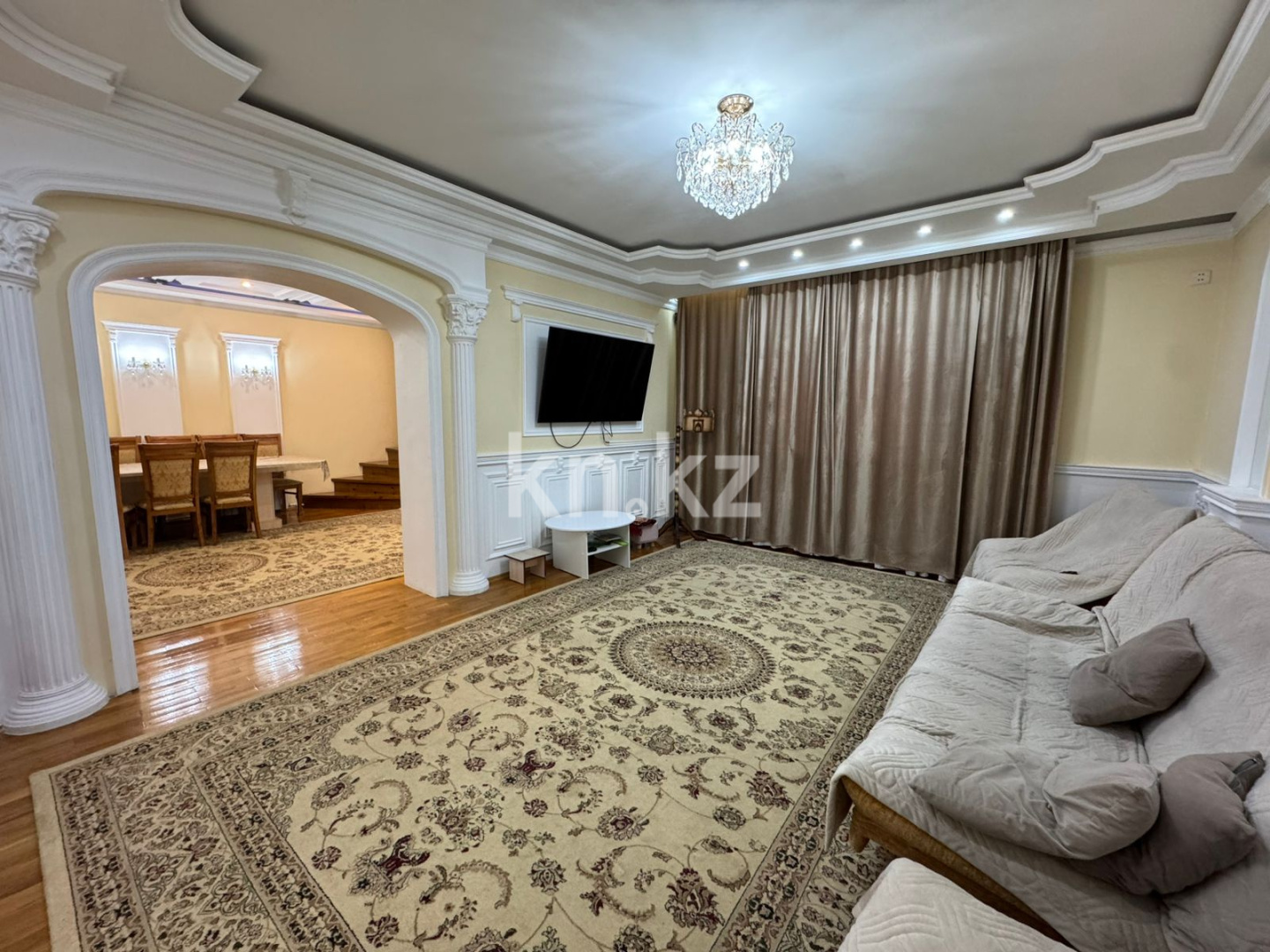 Продажа 4-комнатного дома, 321 м², ул. Кунгей в Караганде - фото 6