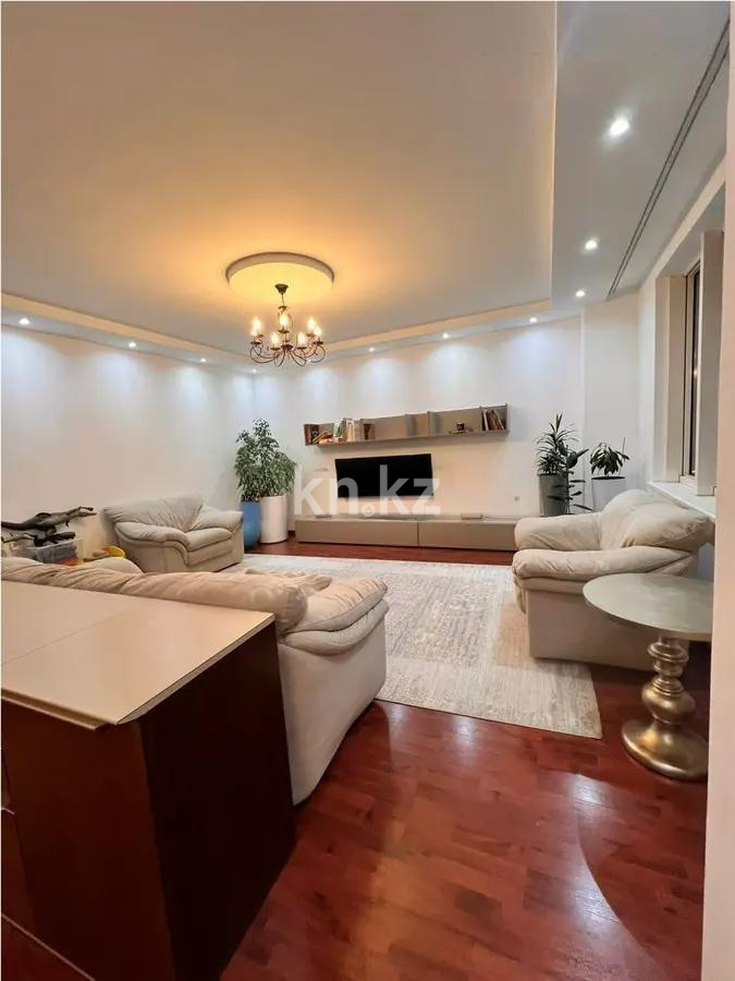 Продажа 4-комнатной квартиры, 165 м² в Алматы