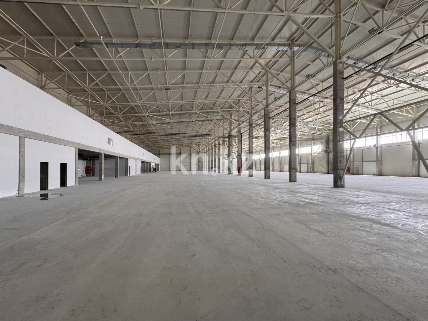 Аренда , 9170 м², ул. Центральная, дом  3779а/1 в Алматы