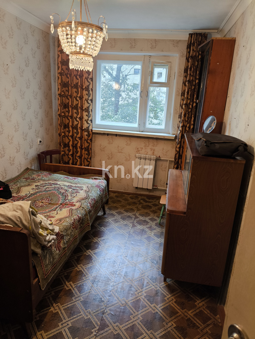 Продажа 3-комнатной квартиры, 58 м², Назарбаева, дом  24 в Павлодаре - фото 3