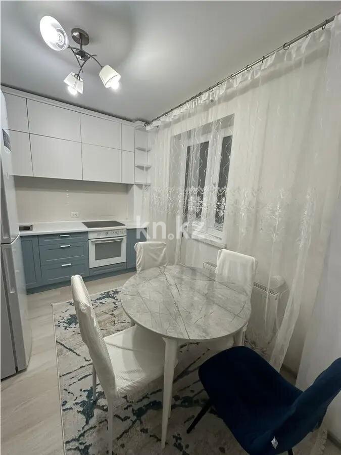 Продажа 1-комнатной квартиры, 38.8 м² в Астане - фото 2
