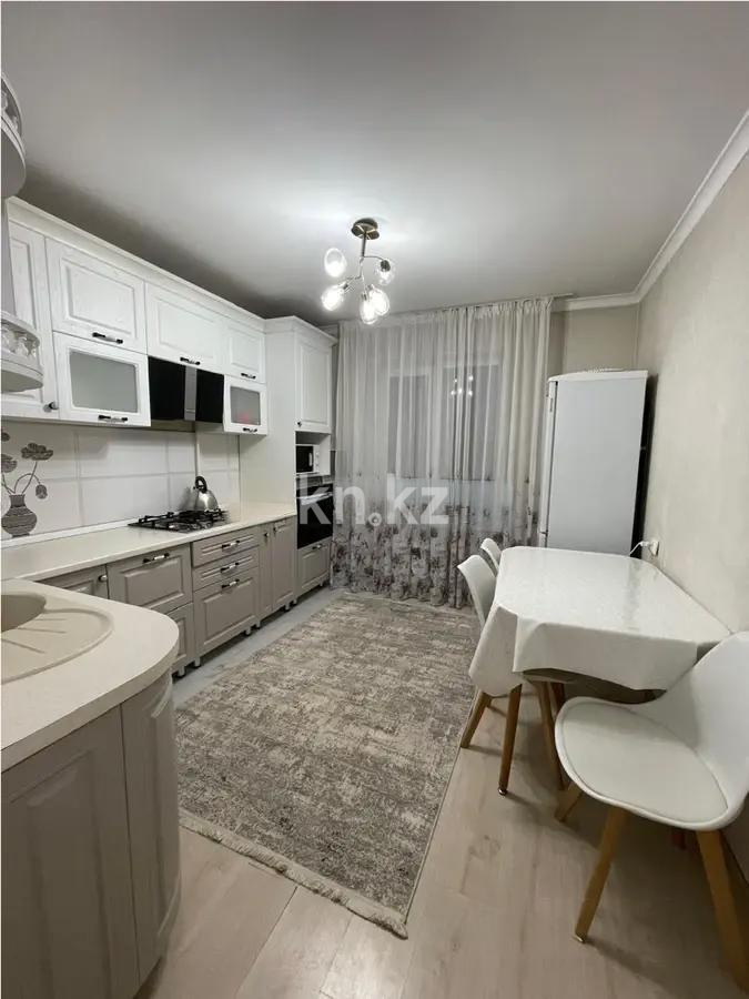 Продажа 3-комнатной квартиры, 70 м², ул. Жандосова, дом  29г в Алматы - фото 4