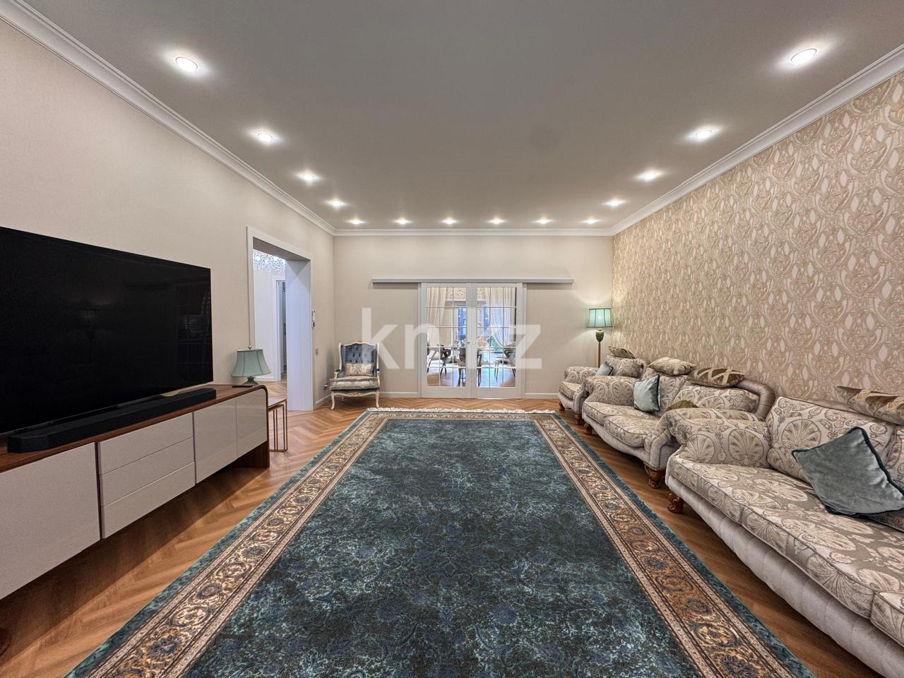 Продажа 5-комнатного дома, 260 м² в Алматы - фото 15