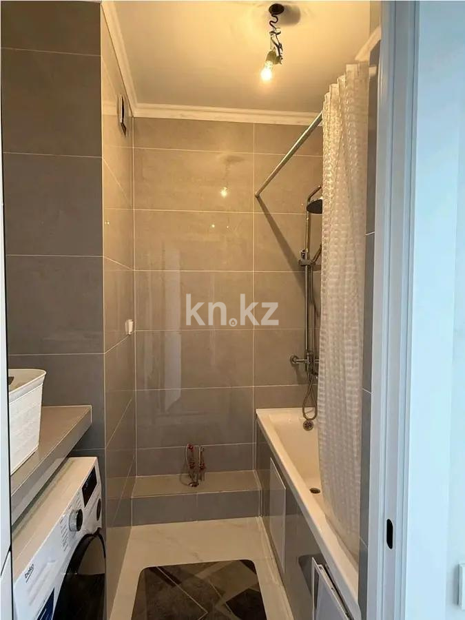 Продажа 2-комнатной квартиры, 60 м², ул. Омарова, дом  10 в Алматы - фото 3