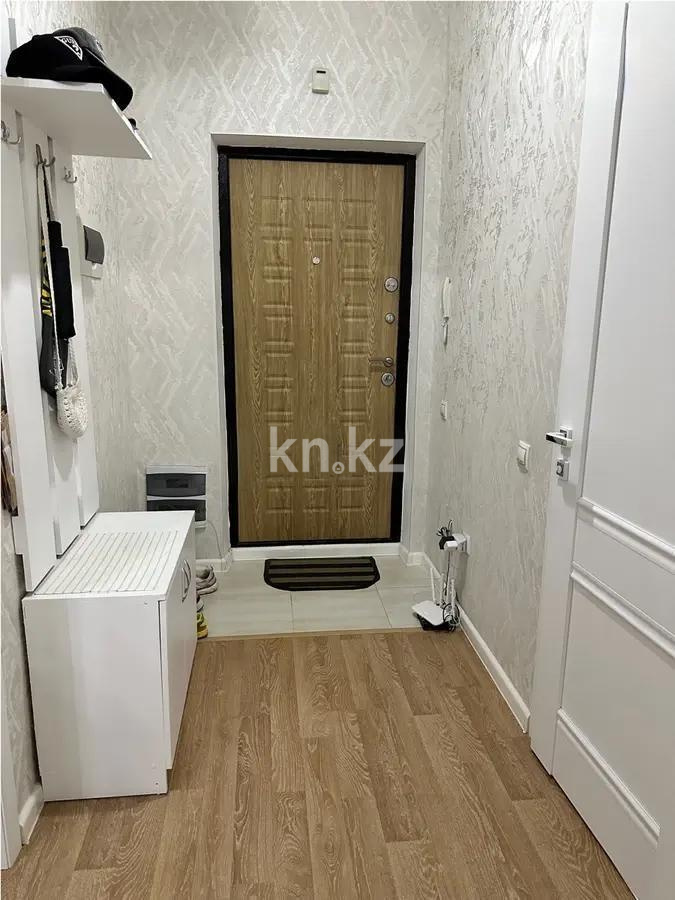 Продажа 2-комнатной квартиры, 50.2 м², ул. Туркестан, дом  10 в Астане - фото 5