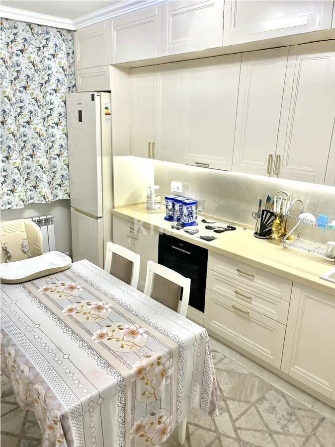 Продажа 3-комнатной квартиры, 70.5 м² в Астане - фото 3