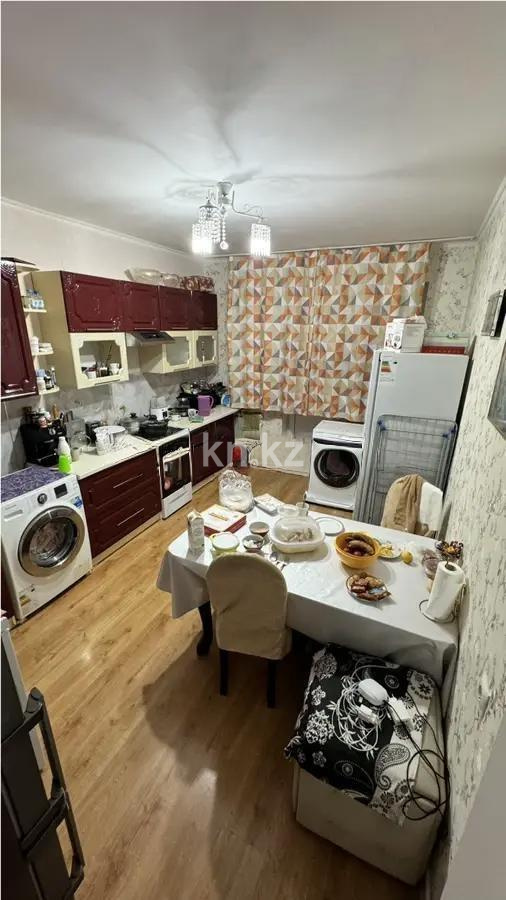 Продажа 3-комнатной квартиры, 78 м², ул. Кургальжинское шоссе, дом  27/3 в Астане - фото 4