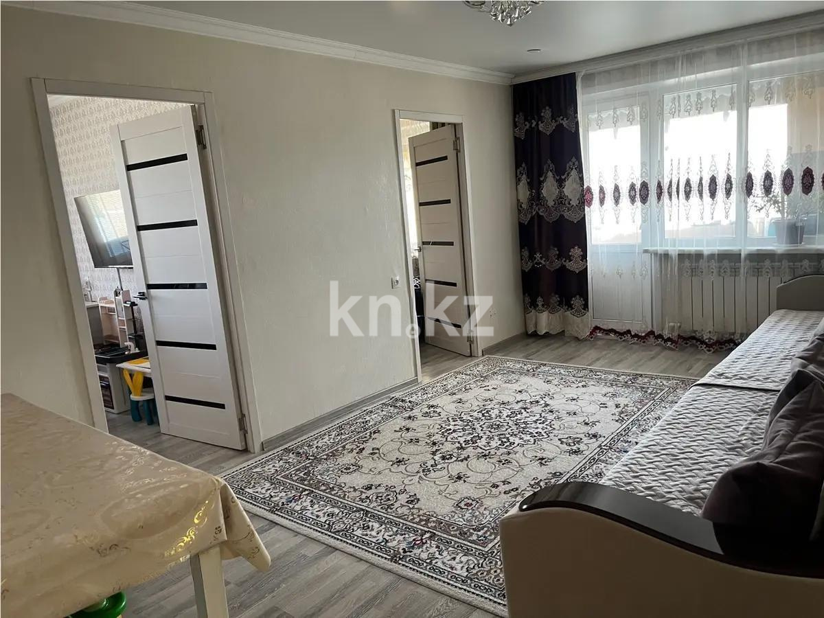Продажа 4-комнатной квартиры, 61 м², мкр-н 18, дом  21 в Караганде