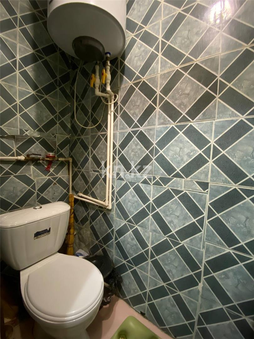 Продажа 3-комнатной квартиры, 56 м², ул. Зелинского, дом  24/1 в Караганде - фото 7