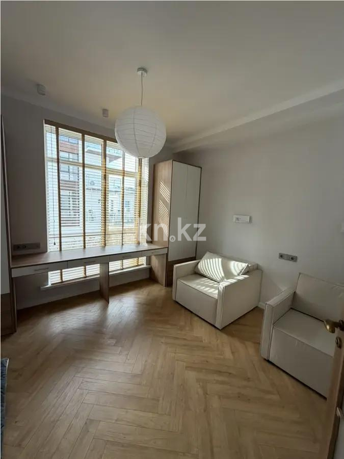 Продажа 2-комнатной квартиры, 65 м² в Алматы