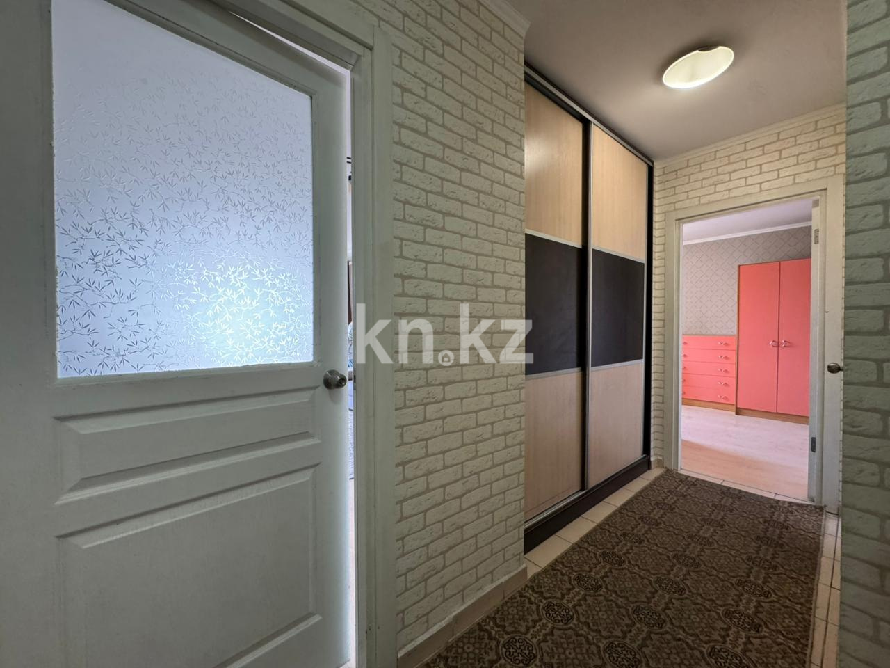 Продажа 2-комнатной квартиры, 65 м², мкр.Аккент, дом  5 в Алматы - фото 3