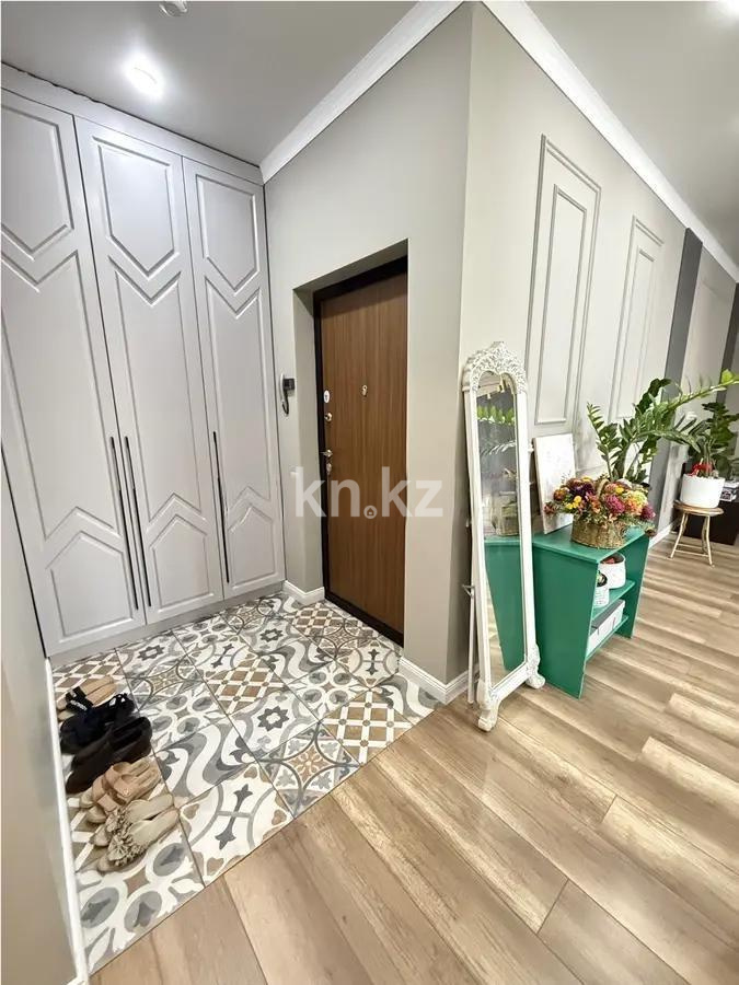 Продажа 2-комнатной квартиры, 72 м², ул. Сатпаева, дом  90/54 в Алматы - фото 6