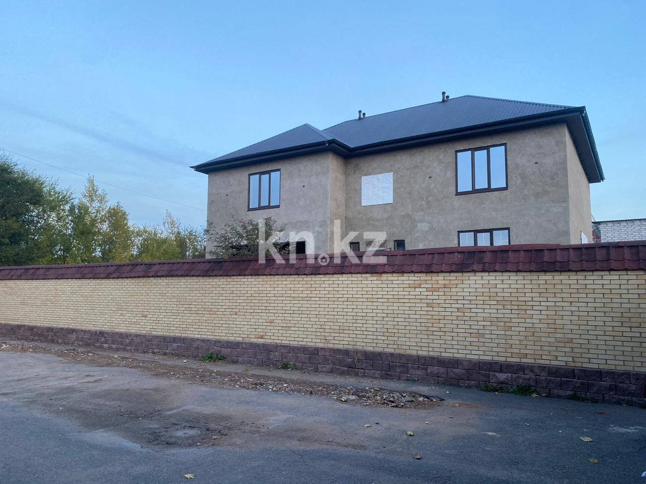 Продажа 5-комнатного дома, 300 м², мкр-н 8-й, дом  41а в Темиртау - фото 2