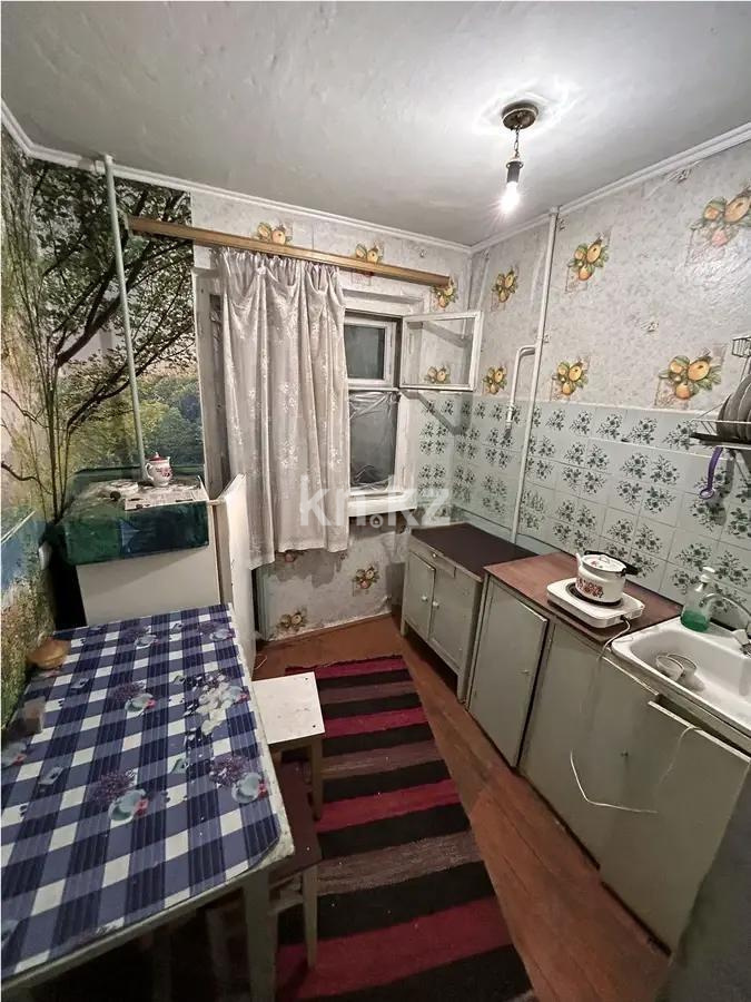 Продажа 2-комнатной квартиры, 50 м², мкр. Аксай-3б, дом  12 в Алматы - фото 3