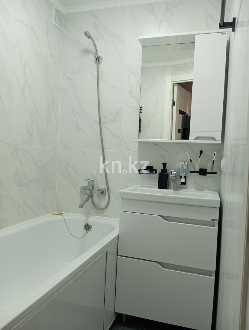 Продажа 3-комнатной квартиры, 61.5 м² в Караганде - фото 11