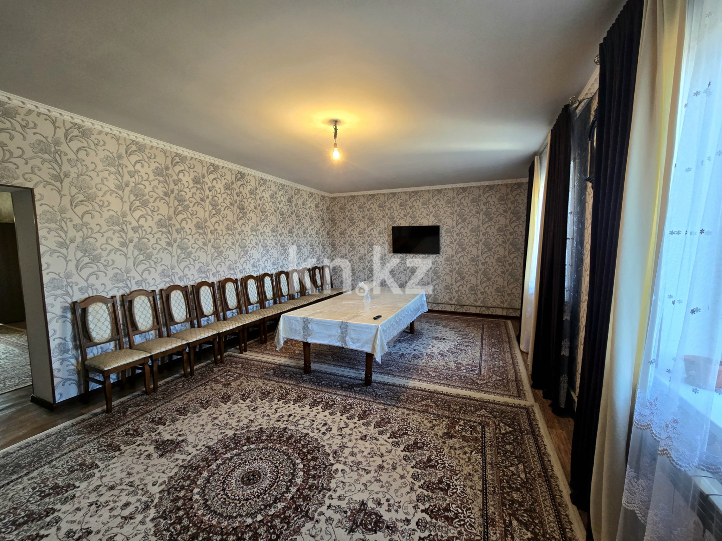 Продажа 5-комнатного дома, 184 м², Самал-3 мкр-н, дом  1111 в Шымкенте - фото 15