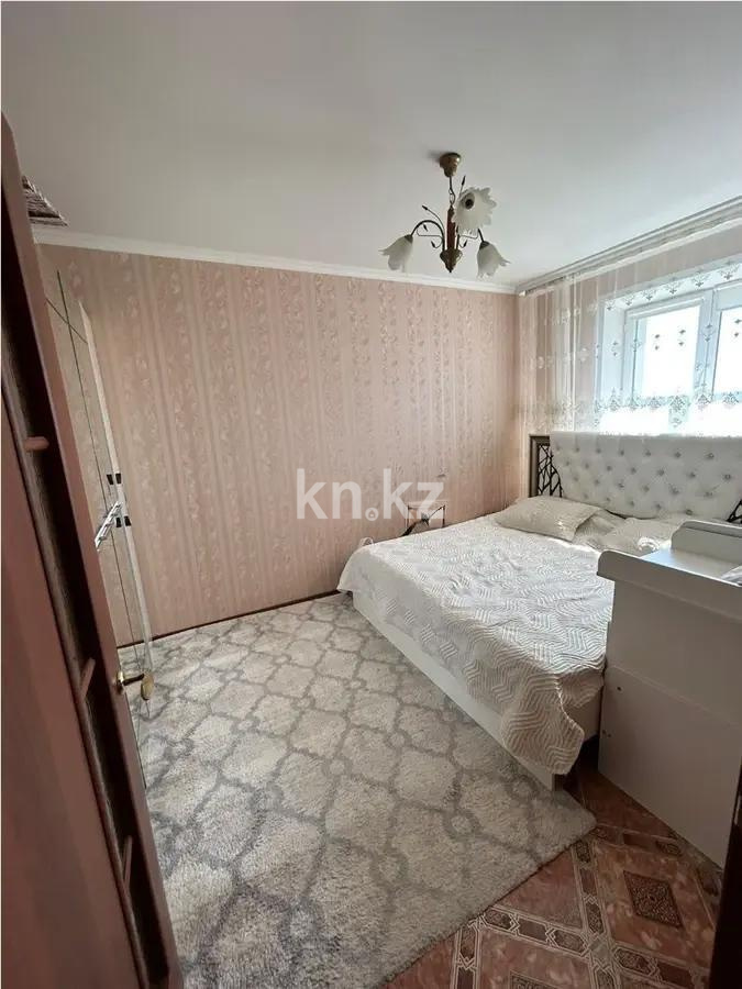 Продажа 2-комнатной квартиры, 52 м², ул. Муканова, дом  80 в Караганде - фото 3