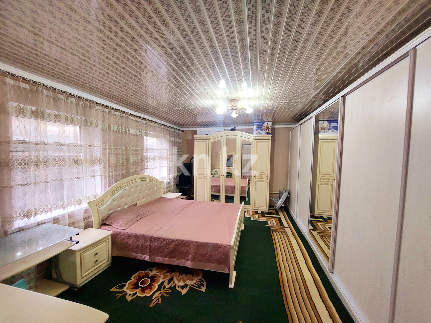 Продажа 4-комнатного дома, 200 м², ул. Толе би, дом  80 в Шымкенте - фото 15