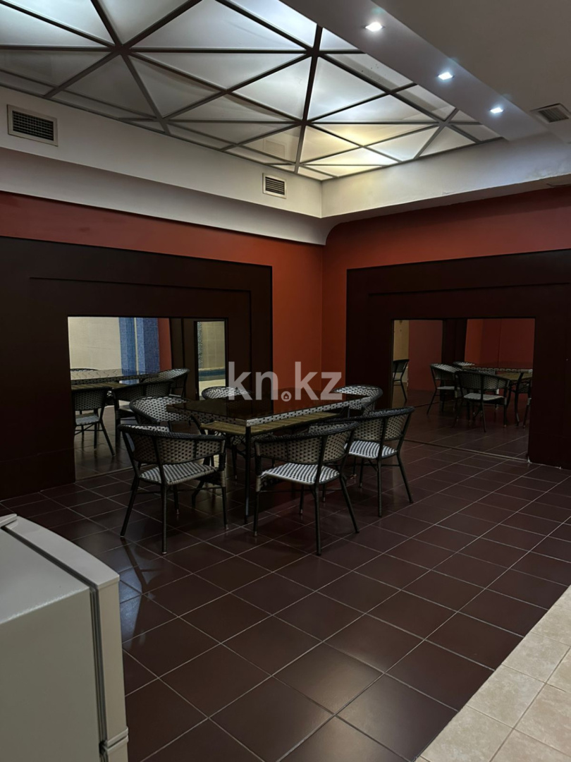 Аренда 4-комнатного дома, 400 м² в Алматы - фото 4