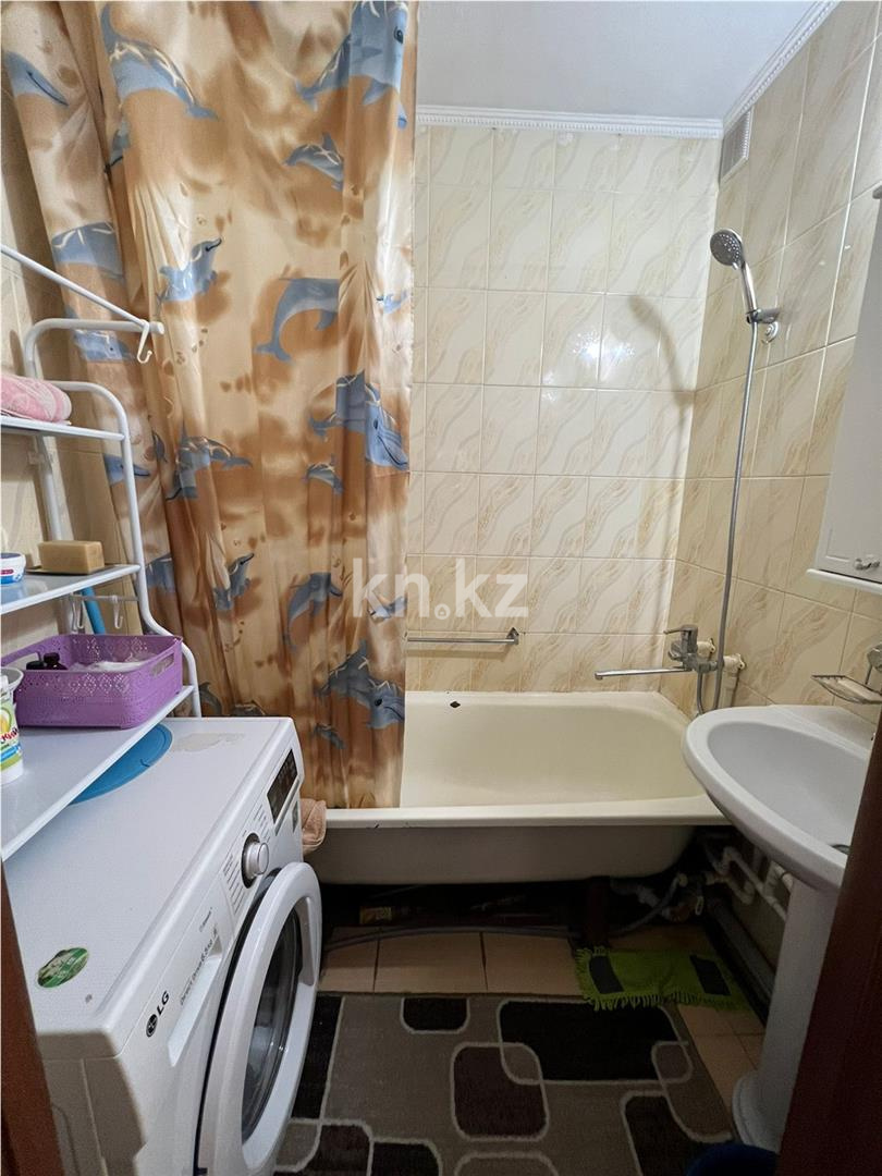 Продажа 2-комнатной квартиры, 52 м², мкр-н Голубые Пруды в Караганде - фото 5