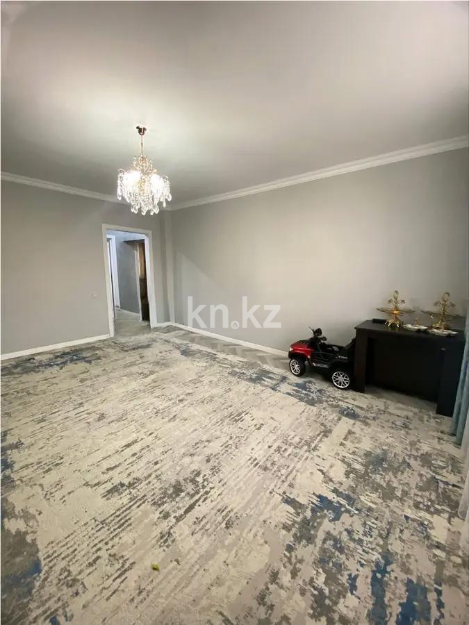 Продажа 3-комнатной квартиры, 85 м², ул. Караменде Би Шакаулы, дом  7 в Астане