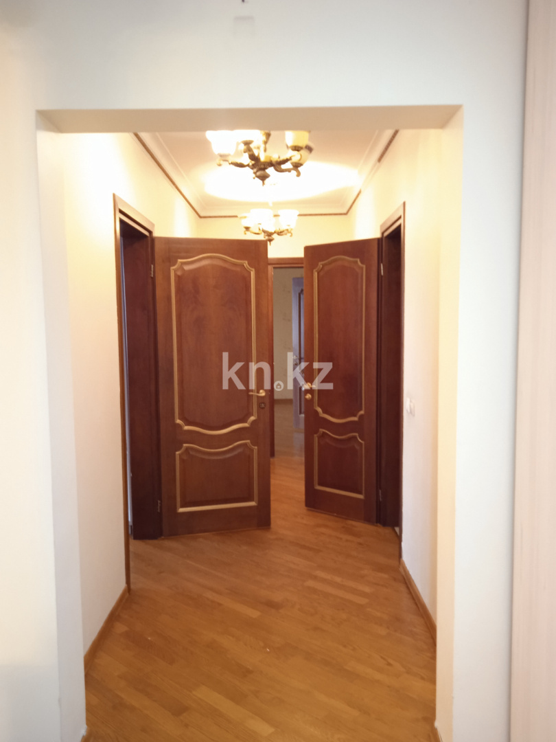 Аренда 3-комнатной квартиры, 160 м² в Астане - фото 2