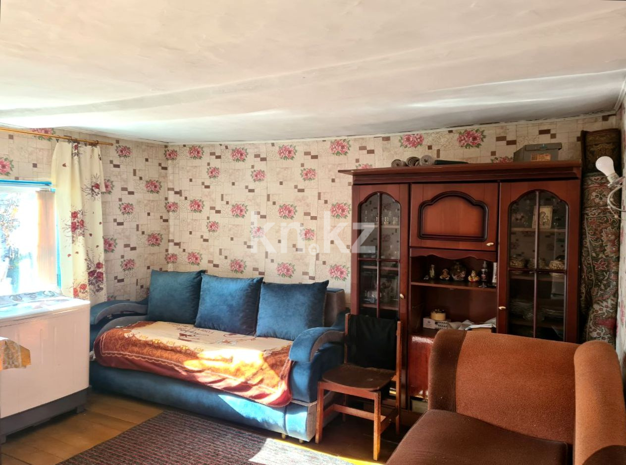 Продажа 3-комнатного дома, 40 м², ул. Героев в Усть-Каменогорске - фото 3