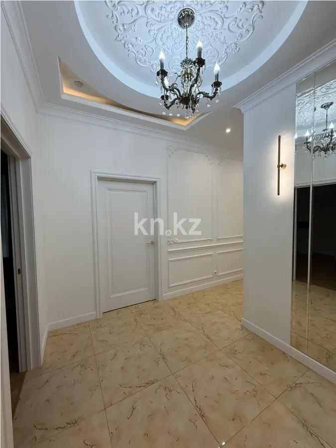 Продажа 4-комнатной квартиры, 126 м², ул. Сыганак, дом  17Е в Астане - фото 8