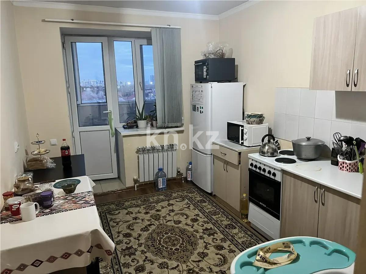 Продажа 1-комнатной квартиры, 40.4 м², пр. Абылай хана, дом  52 в Астане