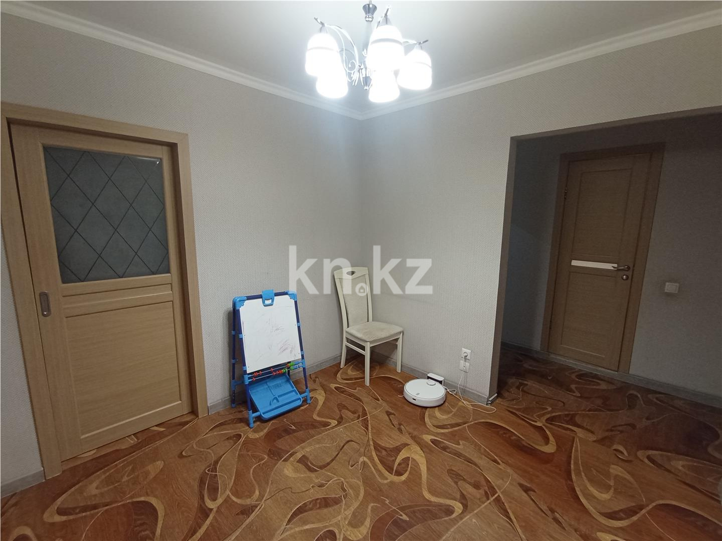 Продажа 4-комнатной квартиры, 84 м², мкр. Степной-3 в Караганде - фото 13