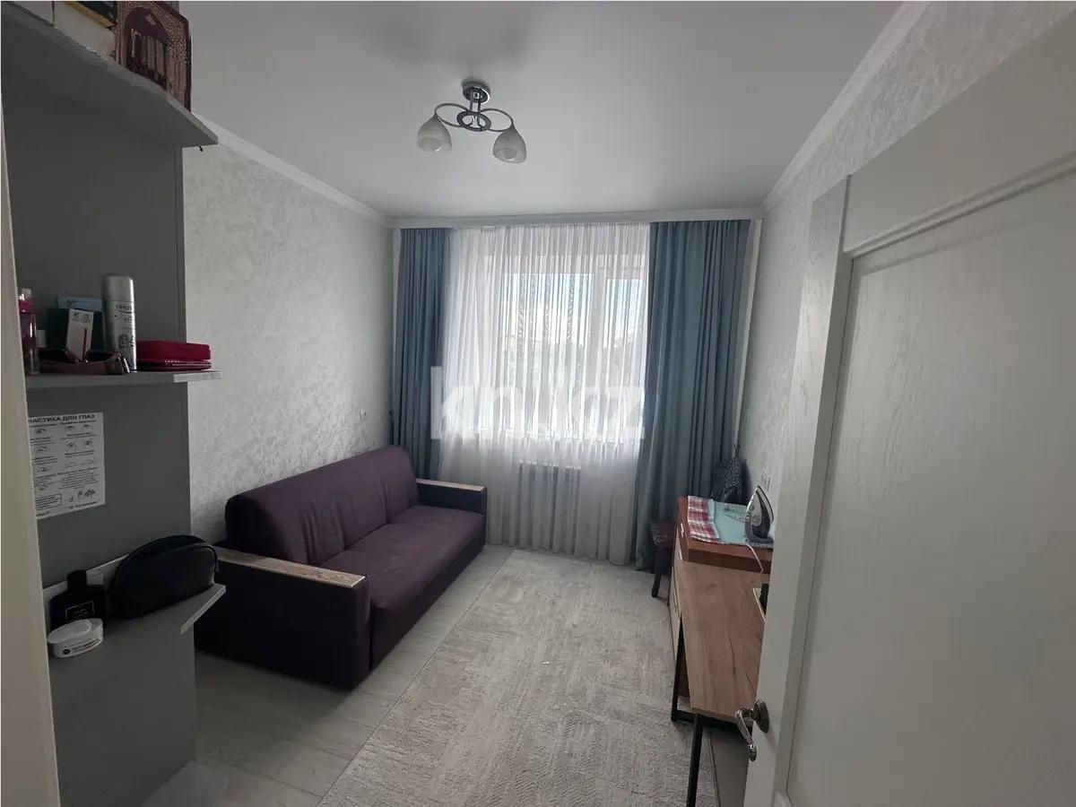 Продажа 3-комнатной квартиры, 97 м², ул. Муканова, дом  49/11 в Караганде - фото 4