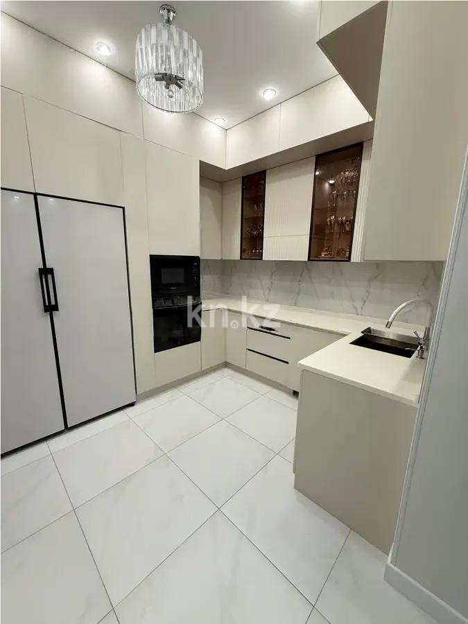 Продажа 5-комнатной квартиры, 139.8 м², ул. Е-36, дом  5 в Астане - фото 5