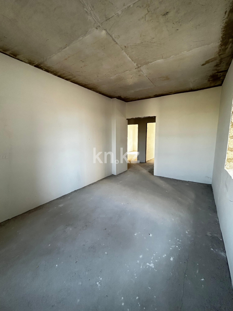 Продажа 3-комнатной квартиры, 87 м², пр. Республики, дом  23/2 в Караганде - фото 11