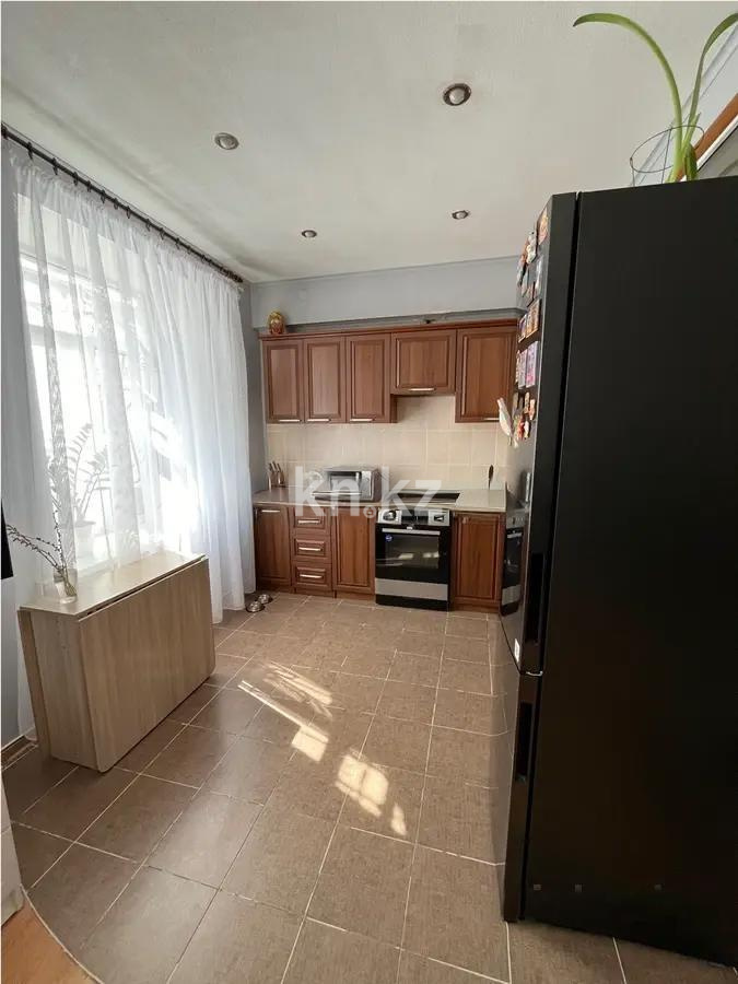 Продажа 3-комнатной квартиры, 80 м², пр. Республики, дом  14 в Темиртау - фото 4