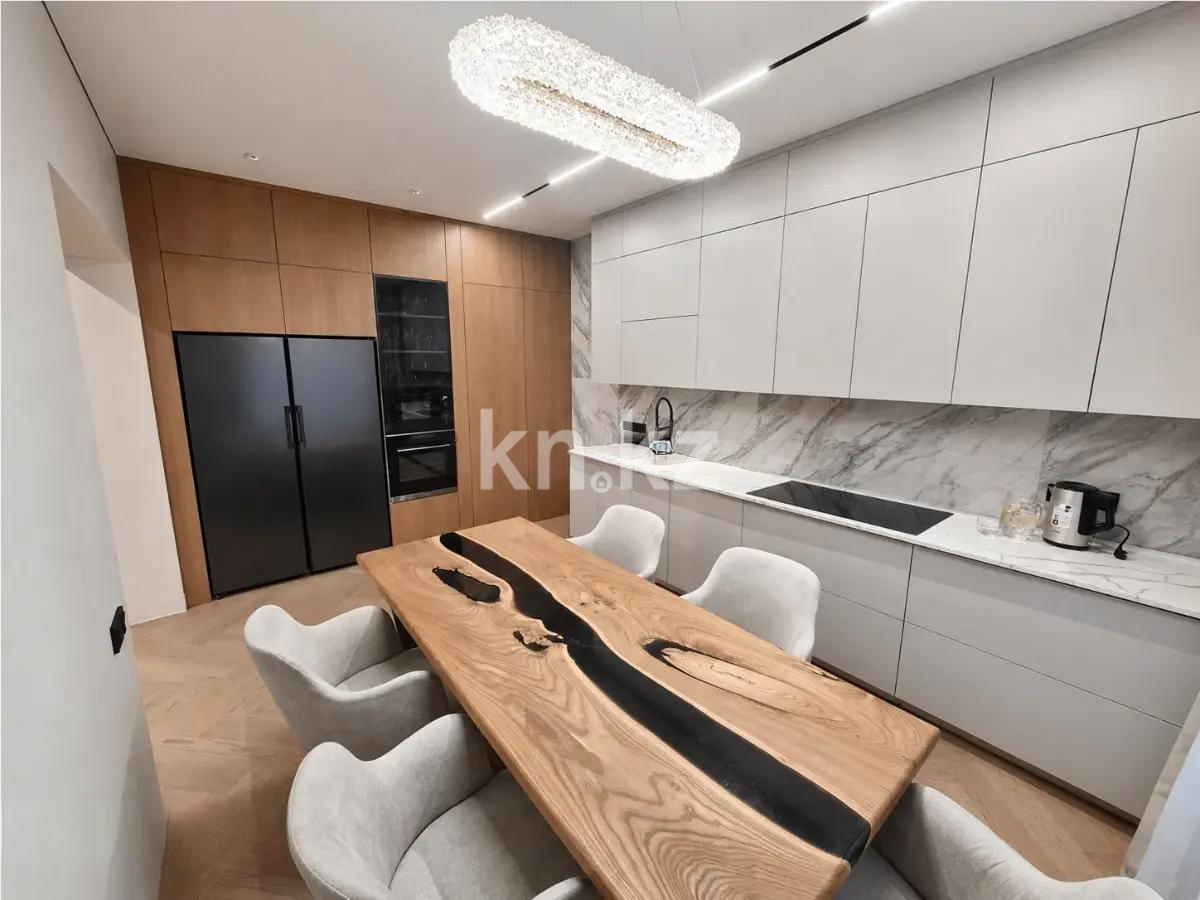 Продажа 4-комнатной квартиры, 134.2 м² в Алматы - фото 3