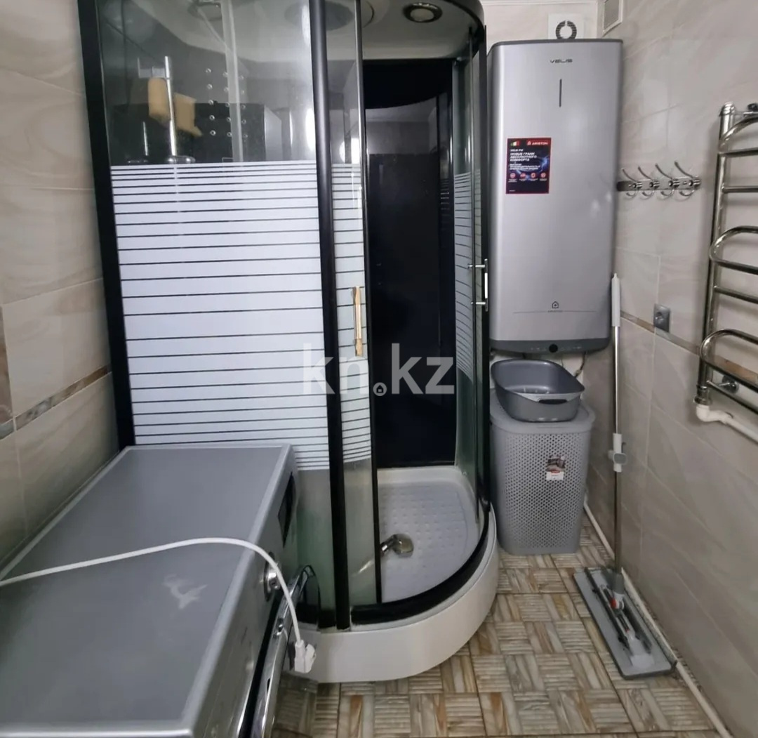 Продажа 4-комнатной квартиры, 90 м², ул. Дюсембекова, дом  4 в Караганде - фото 16