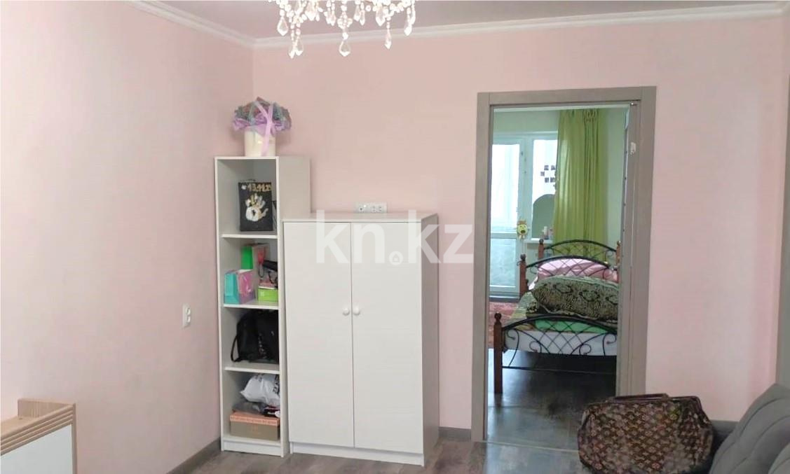 Продажа 2-комнатной квартиры, 44 м², ул. Язева в Караганде - фото 2