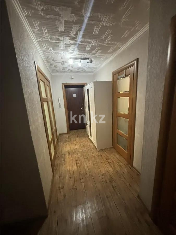 Продажа 3-комнатной квартиры, 64 м², пр. Шахтеров, дом  31 в Караганде - фото 14
