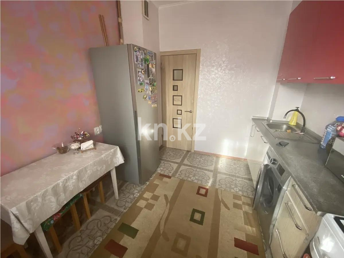 Продажа 1-комнатной квартиры, 40 м², мкр-н Жетысу-1, дом  32 в Алматы - фото 2