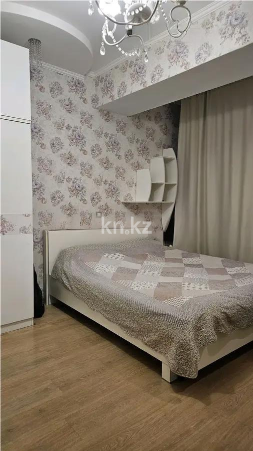 Продажа 3-комнатной квартиры, 92 м², ул. Ходжанова, дом  81 в Алматы - фото 2