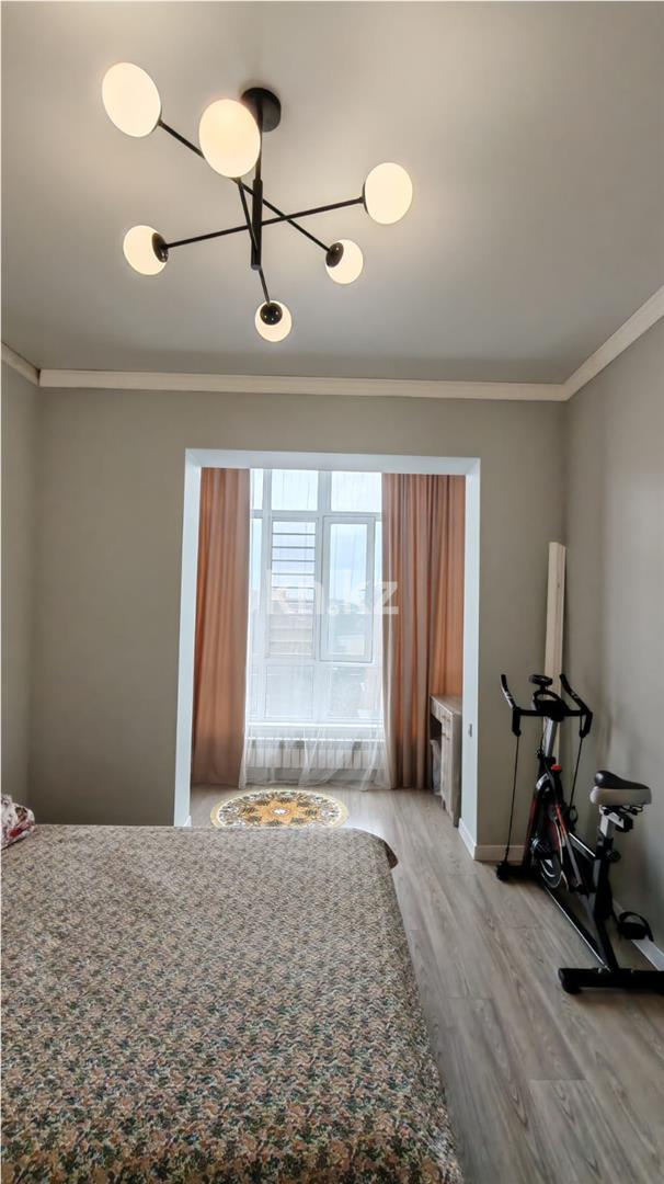 Продажа 3-комнатной квартиры, 59 м², ул. Муканова в Караганде - фото 13