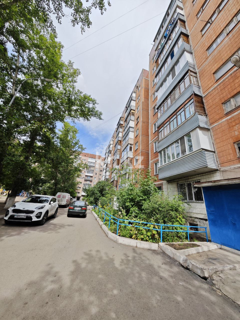 Продажа 4-комнатной квартиры, 77 м², ул. Язева, дом  10 в Караганде